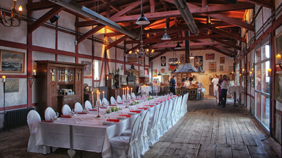 Auch Hochzeiten werden hier im Lokschuppen gefeiert.